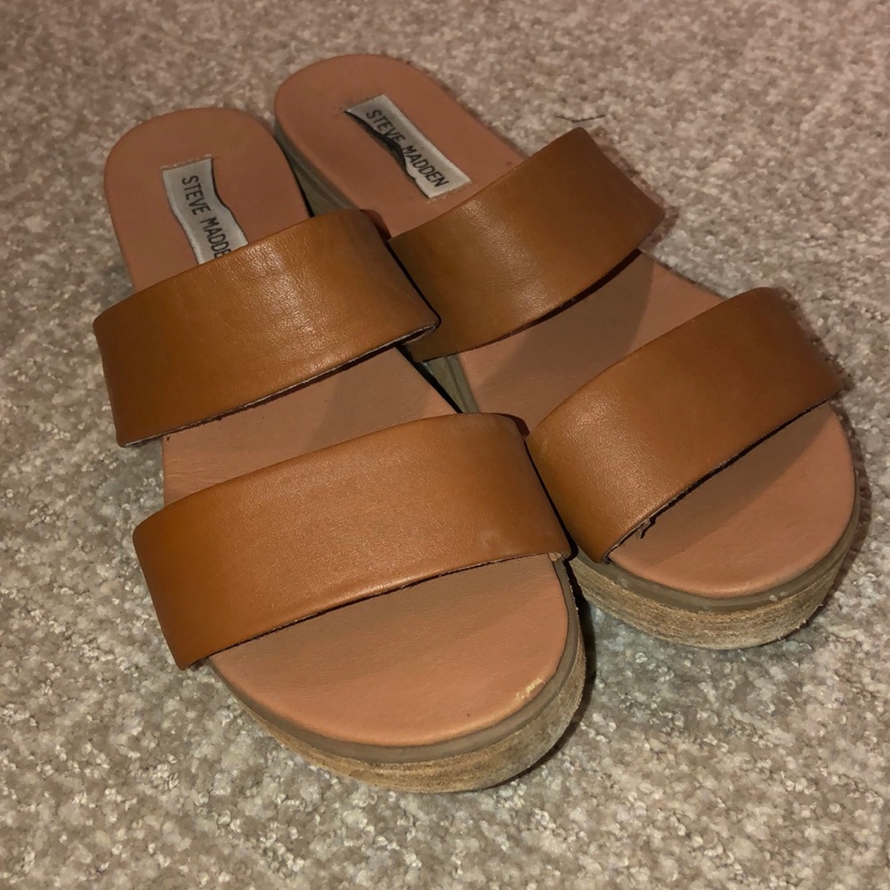 Steve Madden platform sandals